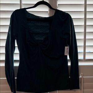 Old Navy Women's Elegant Dark Long Sleeve Tee